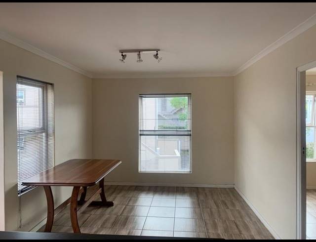 1 BEDROOM PROPERTY TO RENT IN WYNBERG